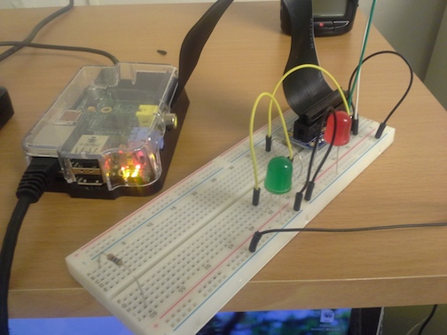 rpi with ssh detection LEDs
